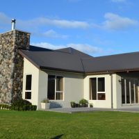 Millwards-Roofing-long-run-corrugated-iron-example-of-new-residential-home-v3